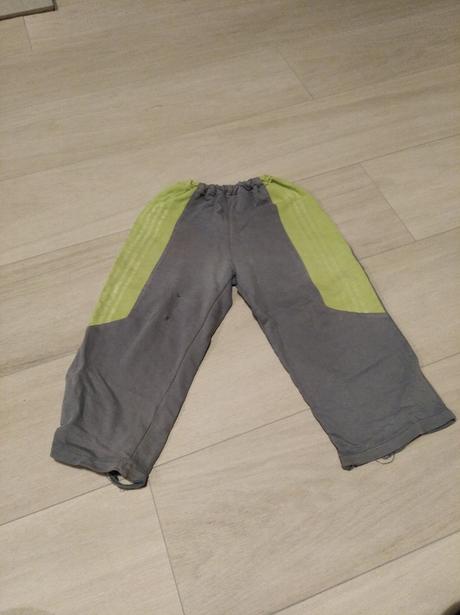 Tepláková súprava, 98