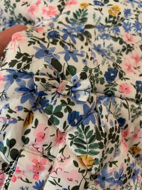 Prechodná vetrovka kvetovany, marks & spencer,68