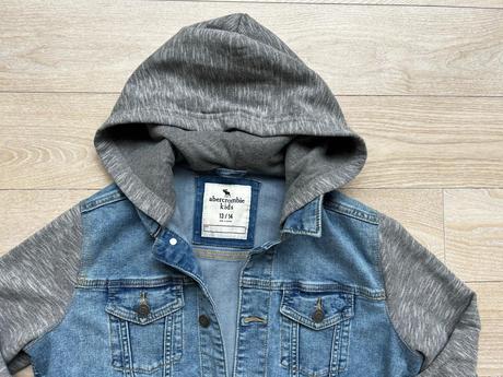 Frajerská rifľová bunda s kapucňou a&f, abercrombie&fitch,158