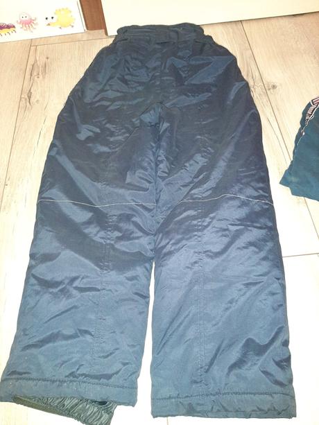 Balík oteplovacky, tenisky, tričko, 122–134