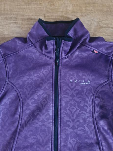 Softshellova bunda, s