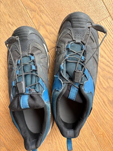 Decathlon nepremokave topanky, quechua,35