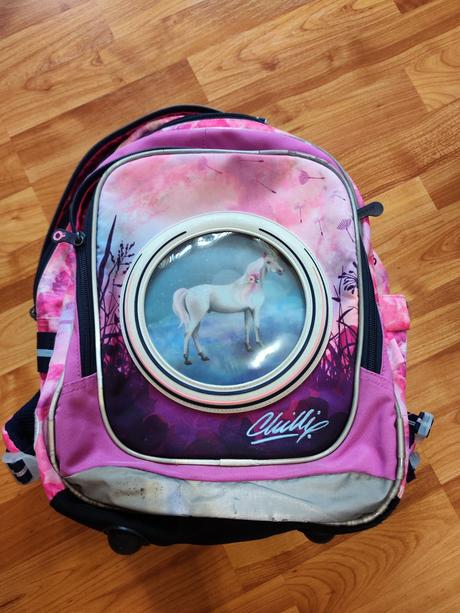 Predám školskú tašku,