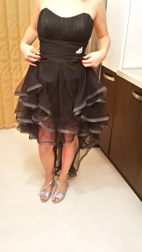 Nove spolocenske saty, 34