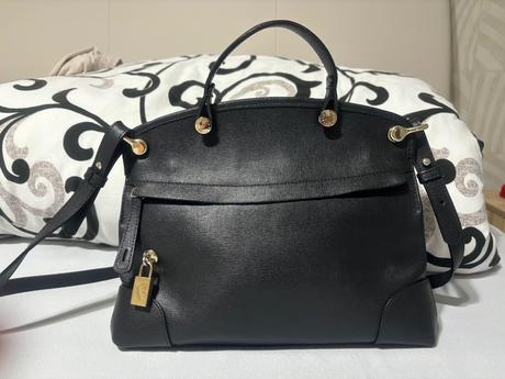 Čierna kabelka, furla