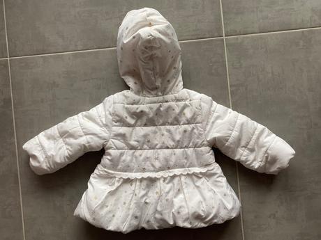 Prechodná bundička hviezdičky 86, 86