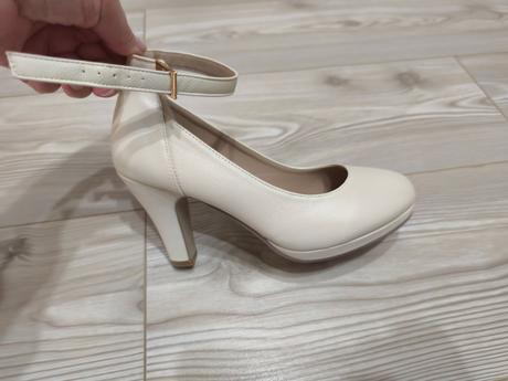 Spoločenské topánky, 38