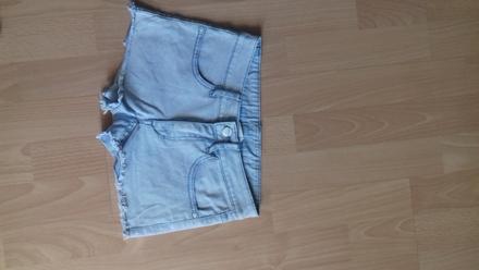 Kraťasy na 8-9 rokov, h&m,134