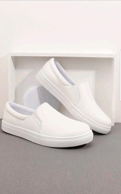 Slip on minimalistické, 35 - 40