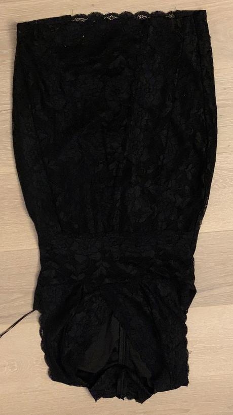 Čipkovane šaty spoločenské, guess,m