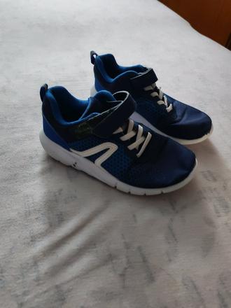 Ľahučké tenisky, decathlon,33