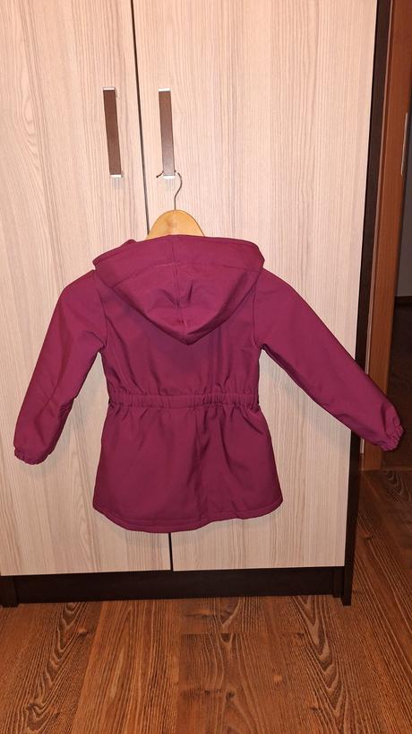 Softahellová bundička, 110