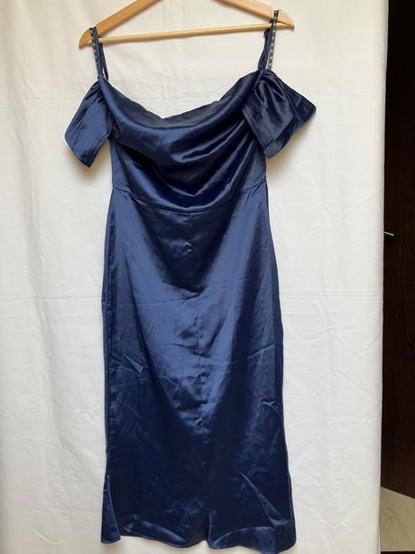 Dámske dlhé spoločenské šaty top stav, 38