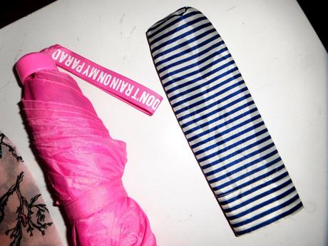 Značkový mini odľahčený dáždnik s 2obalmi, h&m