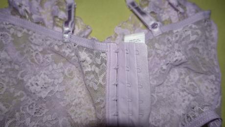 Nova korzetova podprsenka prettylittlething, s