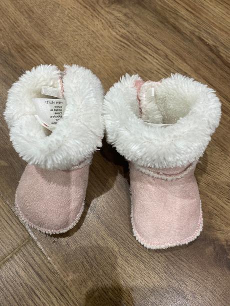 Kozusinove capačky h&m, h&m,<17