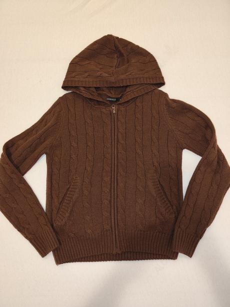 Hnedý sveter s kapucňou, house,xs