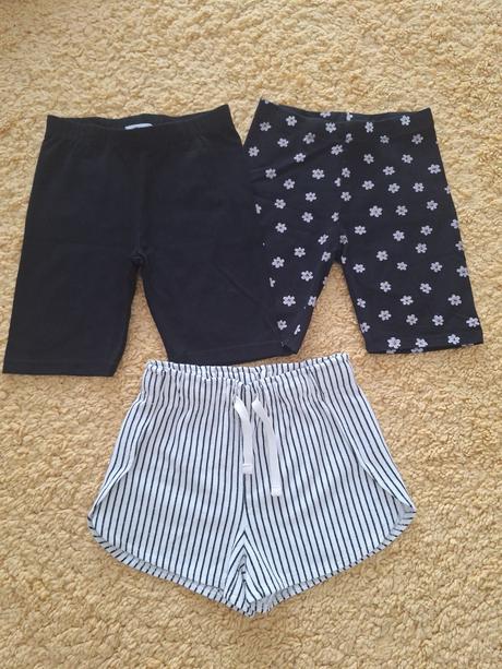 Kraťasy na leto č 128 3 ks, 128