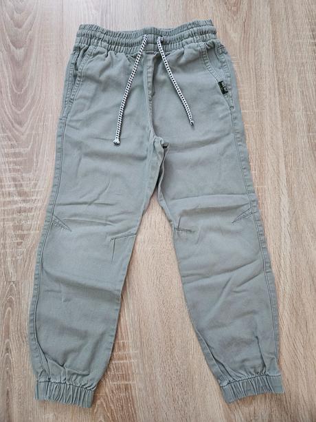 Športové nohavice, h&m,116