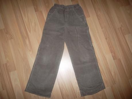 Menčestrové nohavice, 146