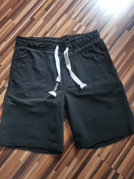 Šortky, sinsay,m