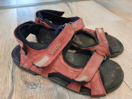 Sandalky ecco, ecco,34