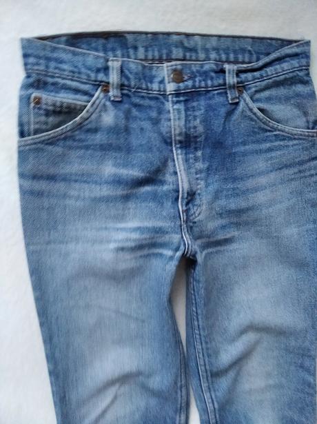 Rifle s vyšším pásom, levis,158