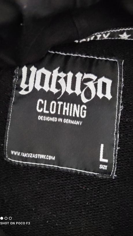 Mikina yakuza 13, l