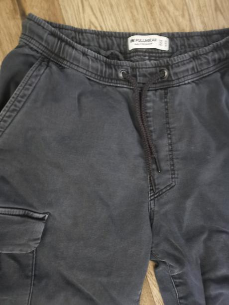 Prechodné nohavice, pull&bear,m