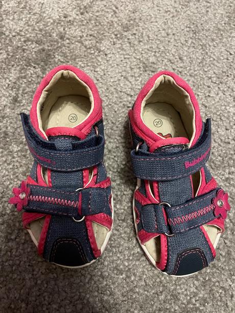 Nenosené papučky, bubble gummers,20