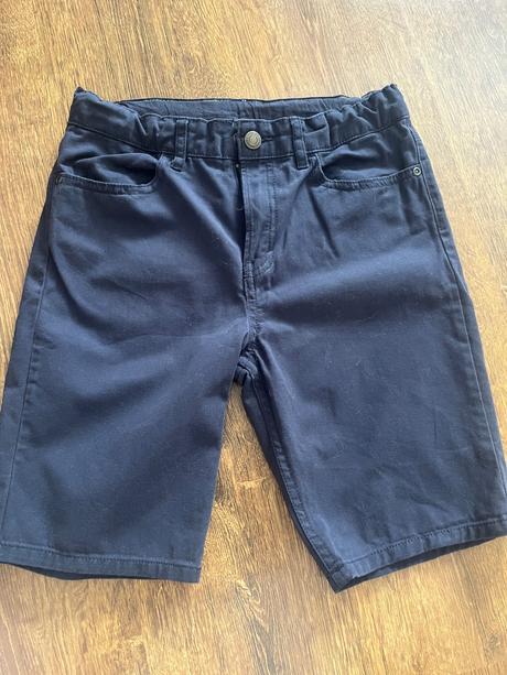 Kraťasy v.140, h&m,140