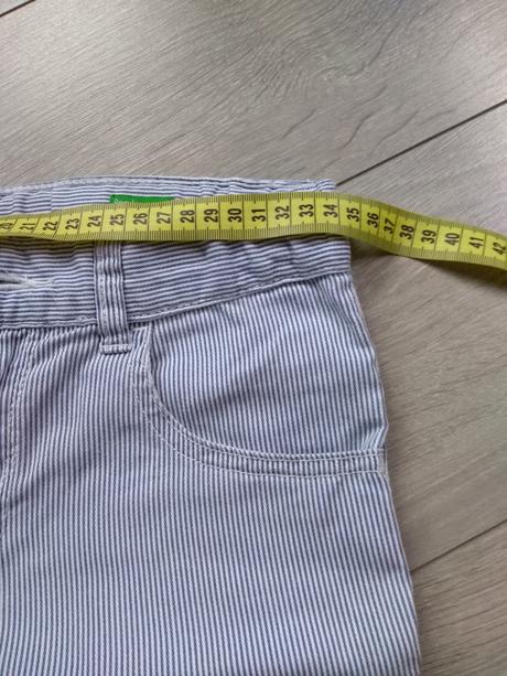 Krátke nohavice, benetton,140
