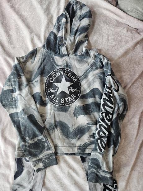 Suprava legin 7/8 a zateplenej mikiny velkost 155-, converse,152