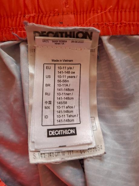 Šortky pre dievčatka  vel.141-148 cm, decathlon,140