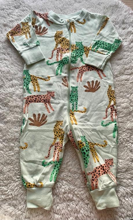 Zelenkaste tigrove pyzamo na zips lindex, lindex,68