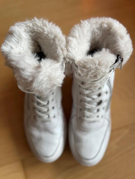 Vodeodolne kozene zateplene topanky, geox,39