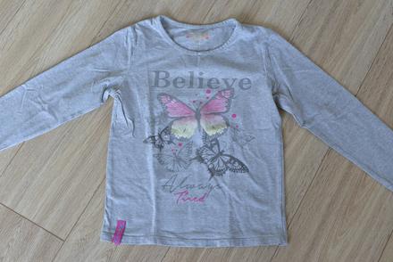 Tričko s motýľami, 152
