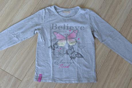 Tričko s motýľami, 152