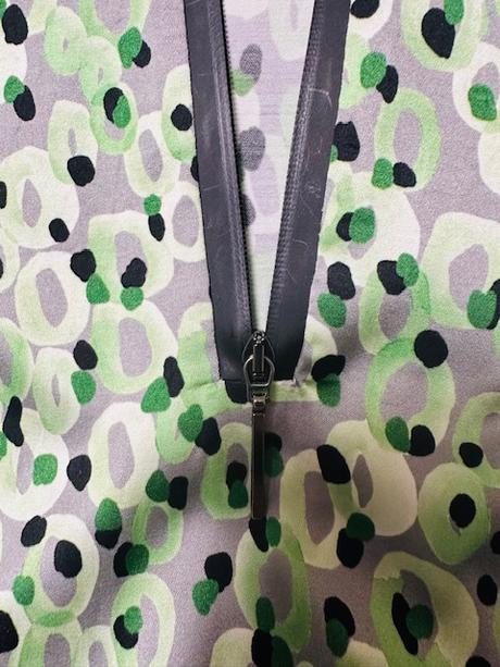 Zelená blúzka so zipsom zn. magenta, l / m