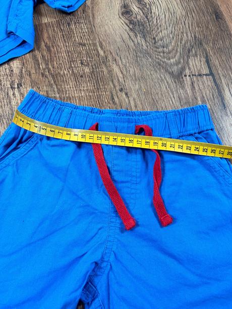 1ks modre kratasy, lupilu,98