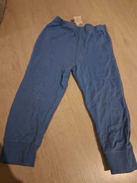 Pyzamove nohavice, 92