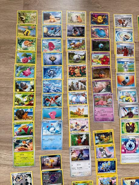 100 ks originál pokémon kariet - 3x ex karta,