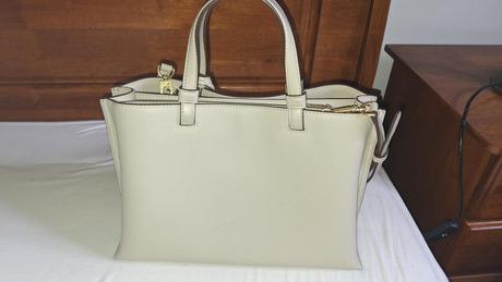 Béžová kožená kabelka dkny, dkny