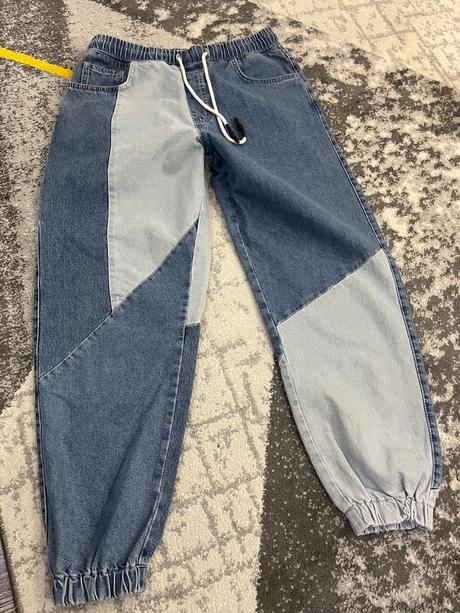 Predám rifle, bershka,m