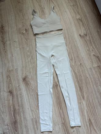 Dámsky set na cvičenie, s