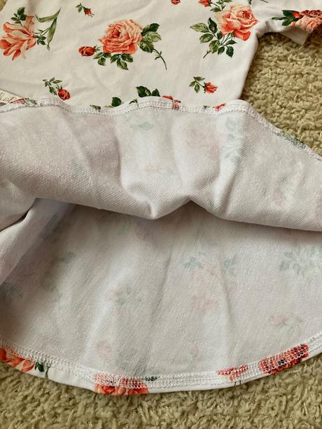 Sviatocne extra tocive saty handmade 86, 86