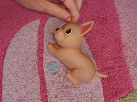 Plastová figúrka aj do vody chivava,