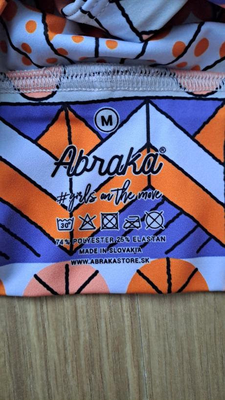 Elastické šortky + crop top abraka, m