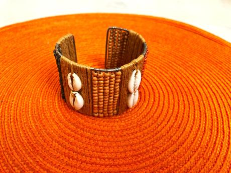 Naturálny etno náramok, 