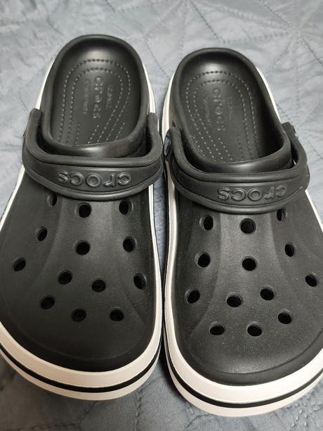 Crocs, crocs,39
